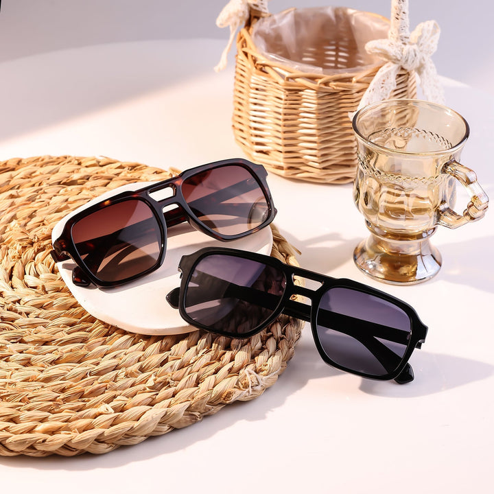 8 Colors - Stylish Striped Sunglasses