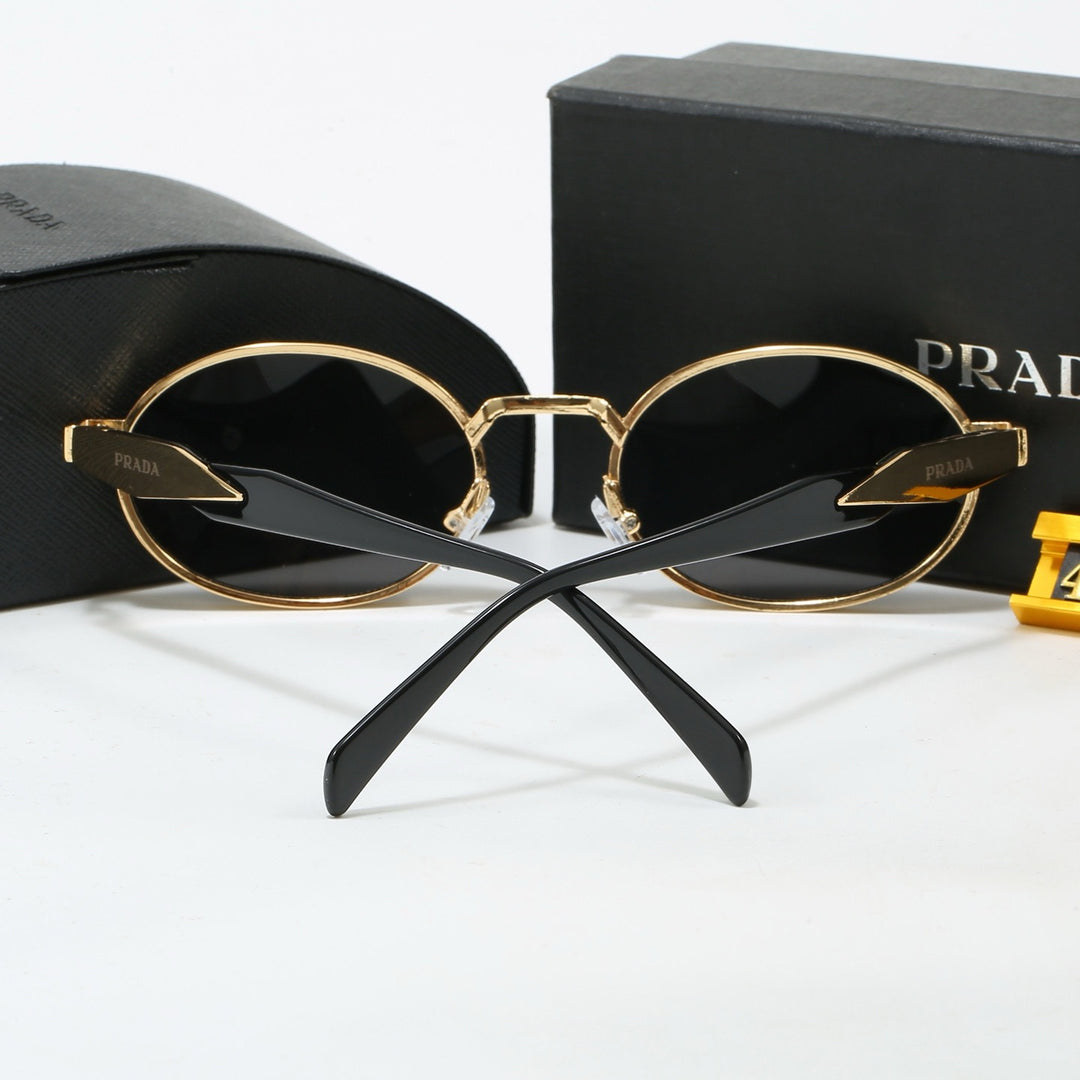 4 Color Oval Design Sunglasses