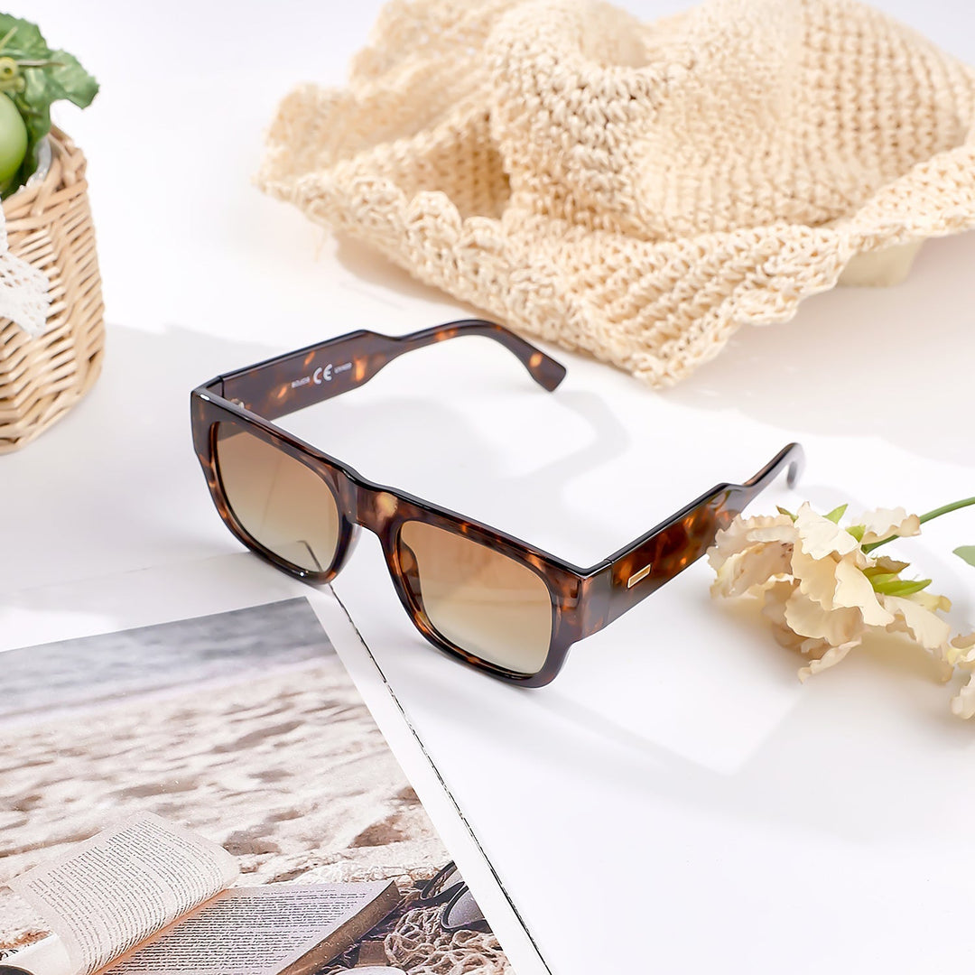 5 Colors - Cutout Logo Large Sunglasses