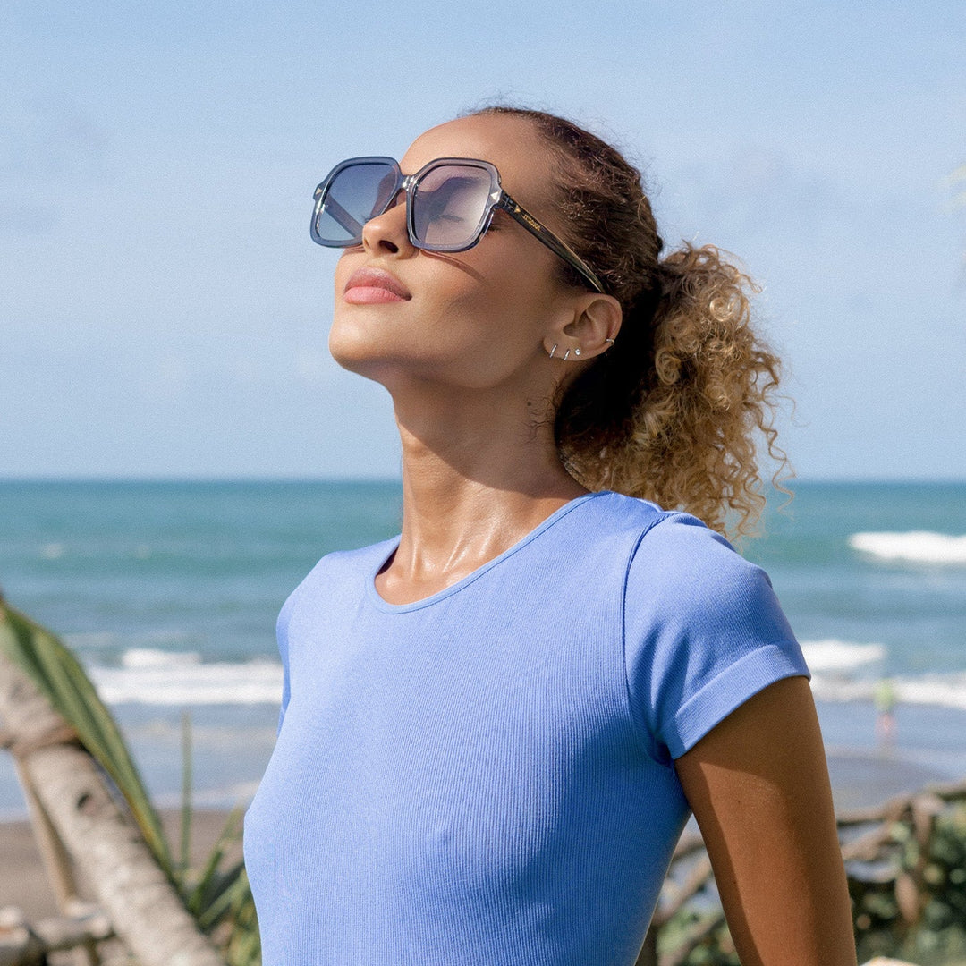 4 Colours Square Frame Fashion Sunglasses
