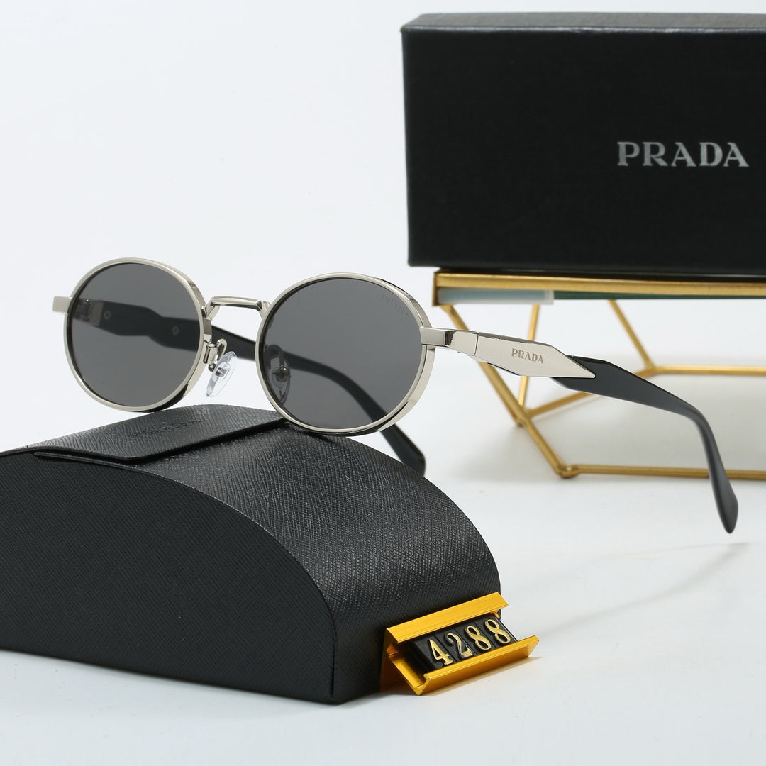 4 Color Oval Design Sunglasses