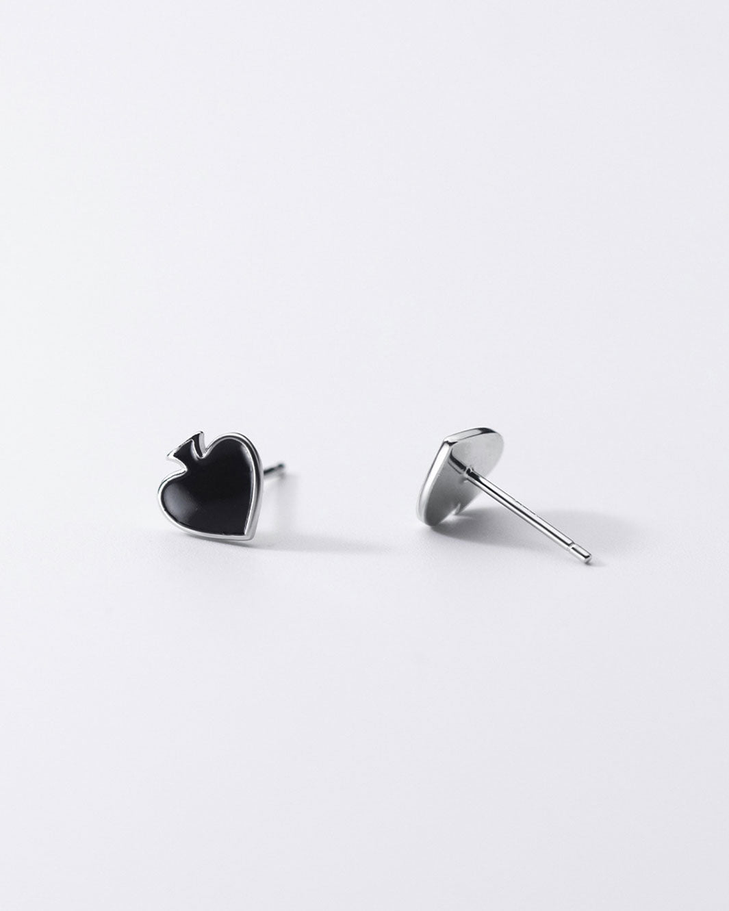 Spade Symbol Stud Earrings