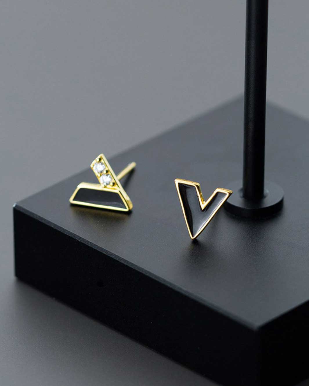V Stud Earrings