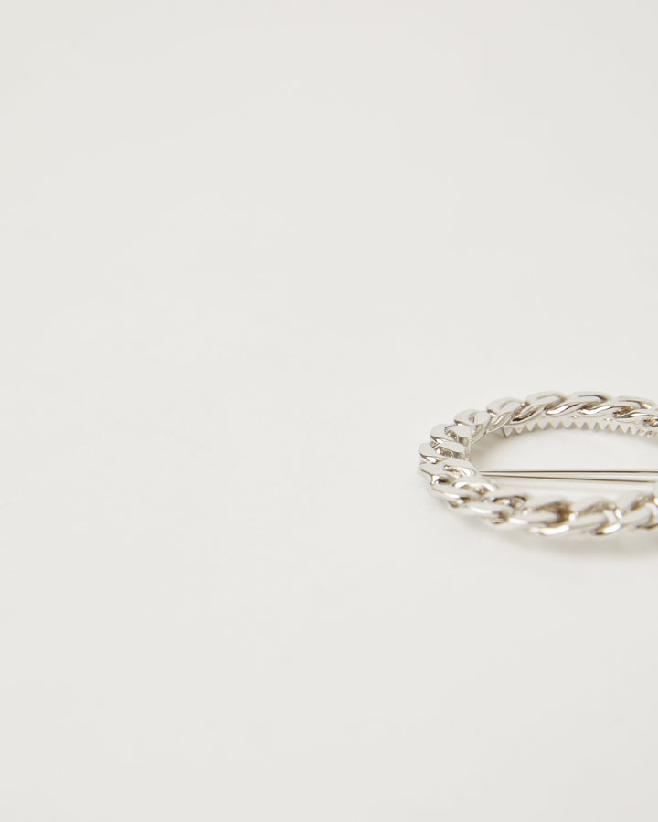 GISSEL CIRCLE CHAIN BARRETTE