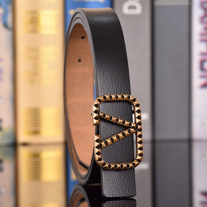 Fashion Pyramid--Studded Belt