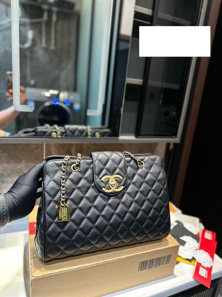 Classic Casual Chain Handbag