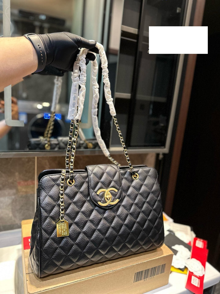 Classic Casual Chain Handbag