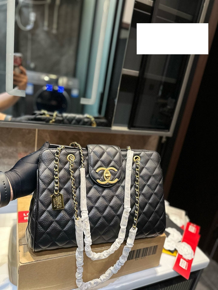 Classic Casual Chain Handbag