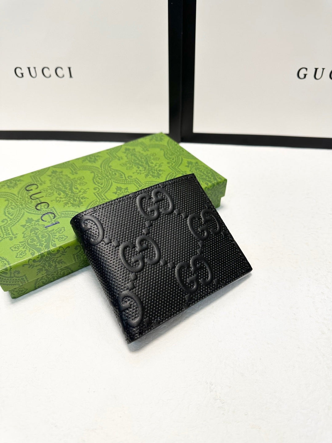 2 sizes of black printed wallet