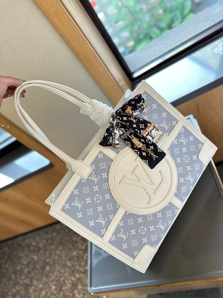 4 Colors Fashion New Trend Handbag