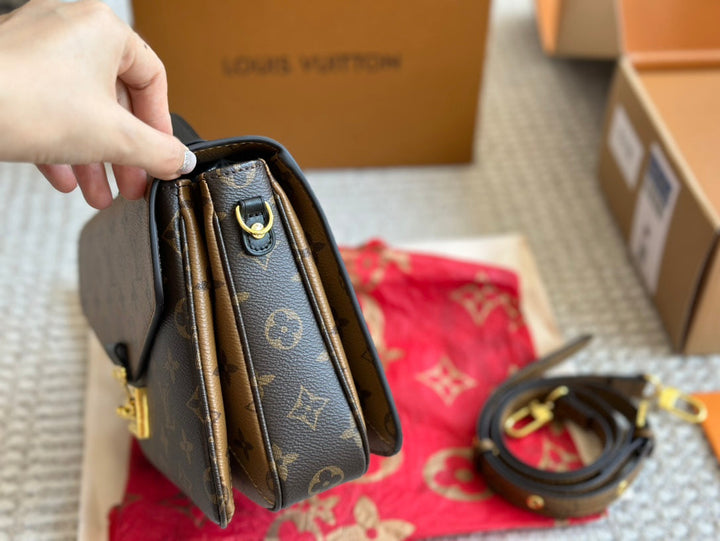 Vintage Old Flower High-grade Crossbody Bag