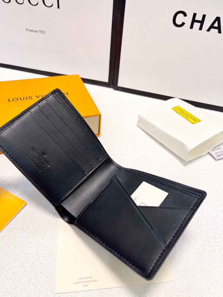 1 colors Cowhide Embossed Wallet