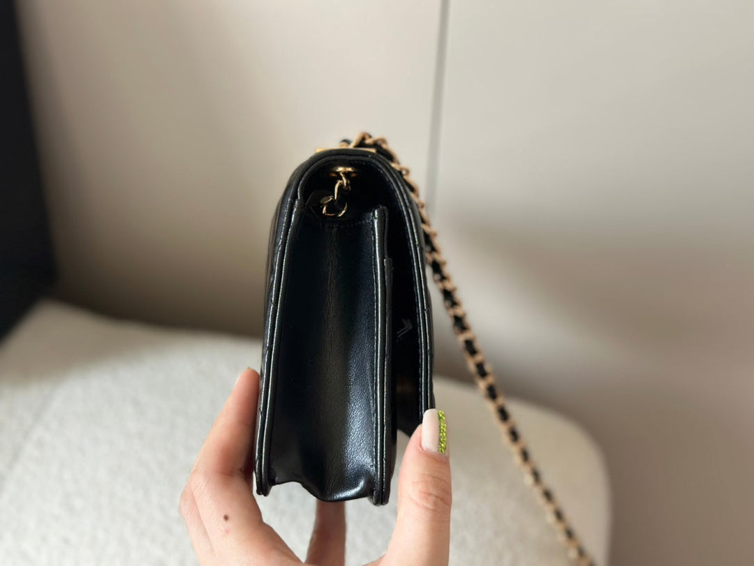 3 colors Fashionable croissant bag