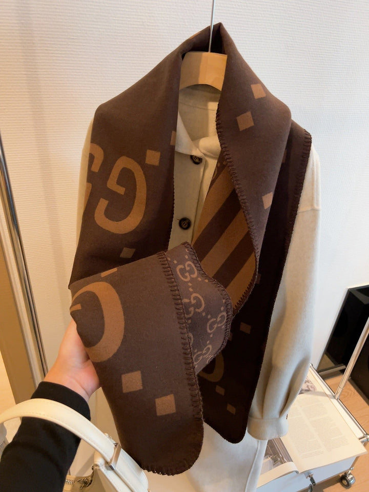 Classic GG Jacquard Reversible Scarf - Fashion