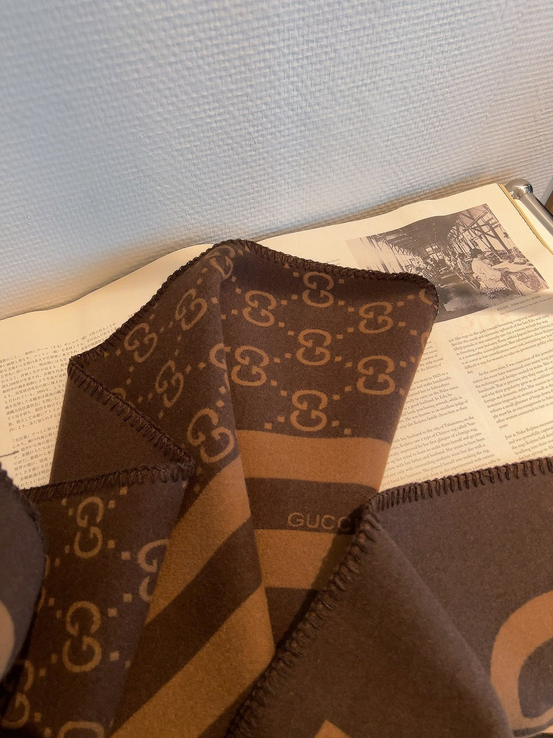 Classic GG Jacquard Reversible Scarf - Fashion