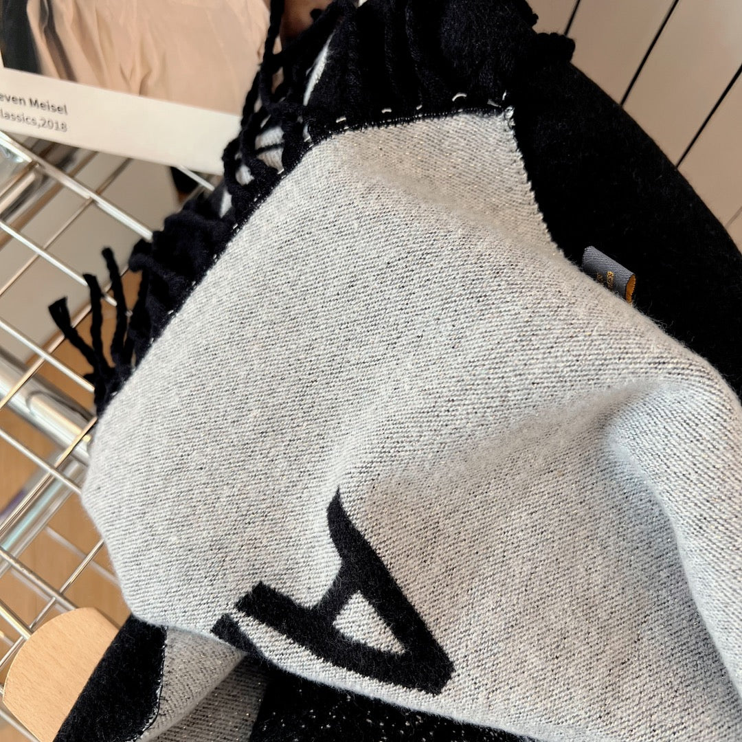 New FF Tassel Cashmere Long Scarf