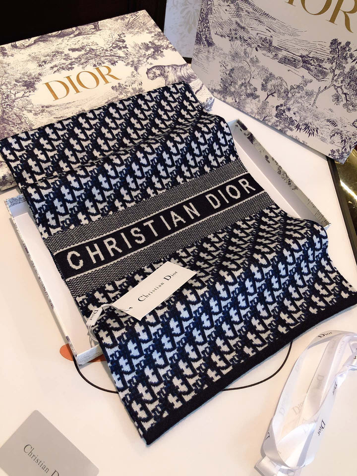 High-end CD cashmere knitted scarf