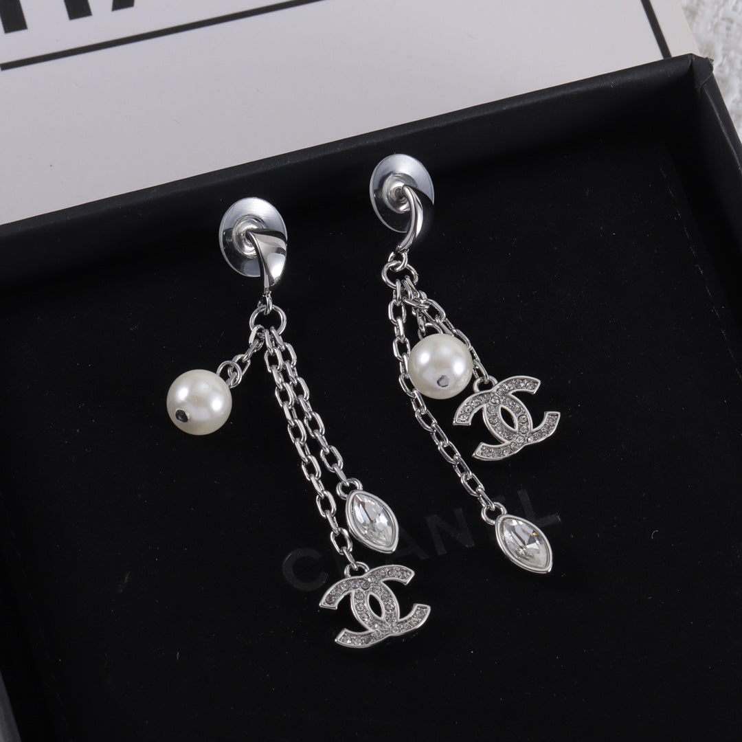 Fashion Double C Tassel Earrings