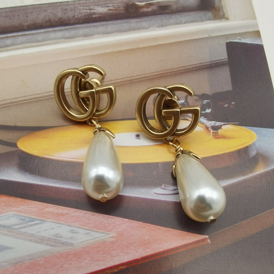 Vintage GG Pearl Dangle Earrings