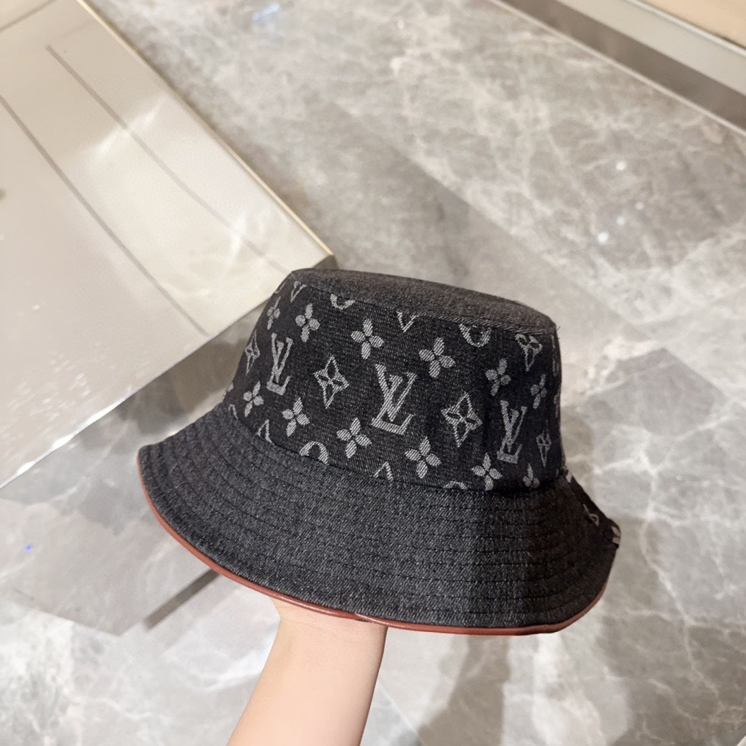 new four-leaf clover embroidery fisherman hat