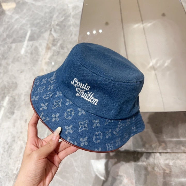 new four-leaf clover embroidery fisherman hat