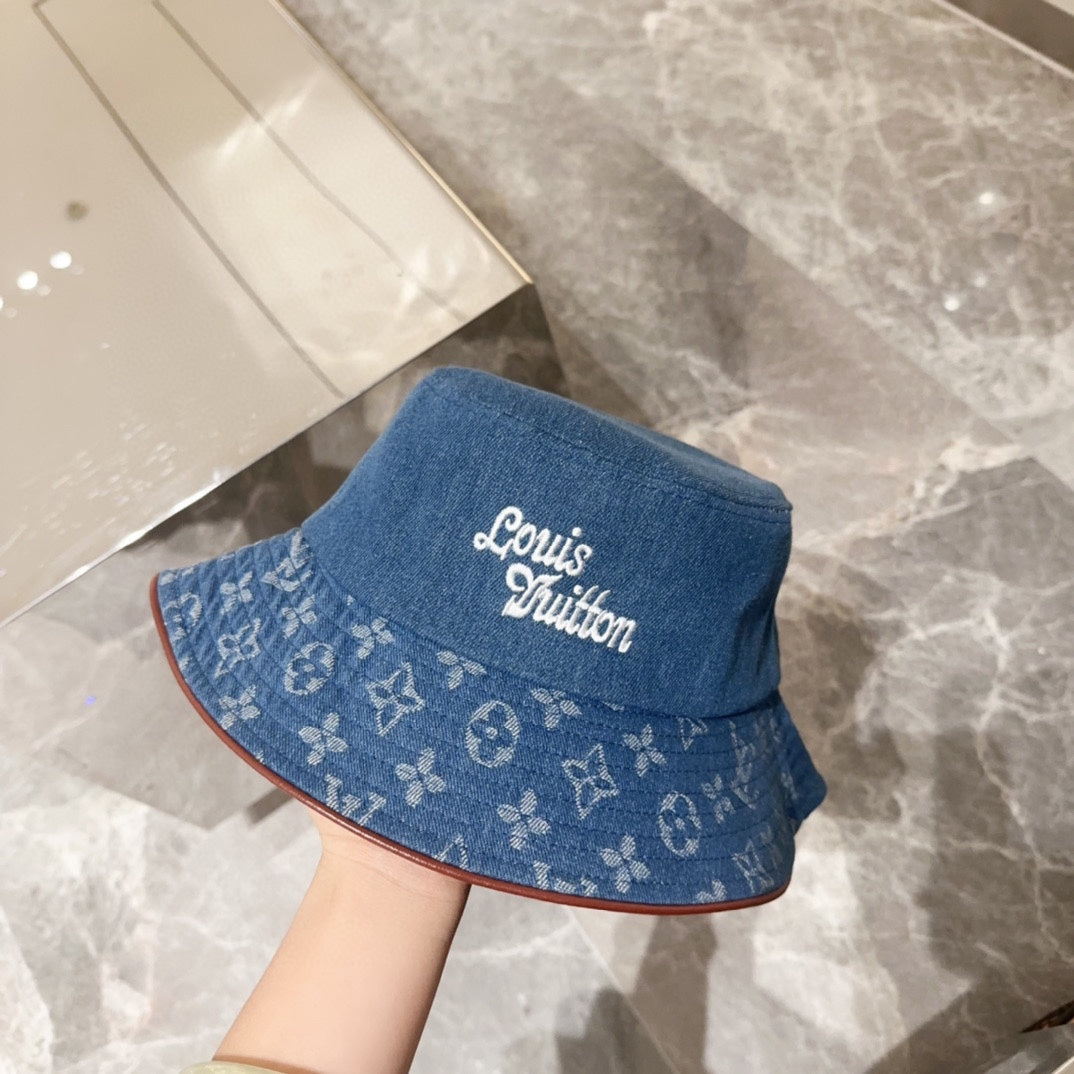 new four-leaf clover embroidery fisherman hat