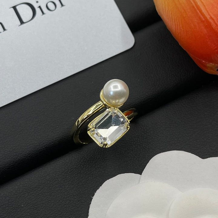 Luxury CD irregular opening ring