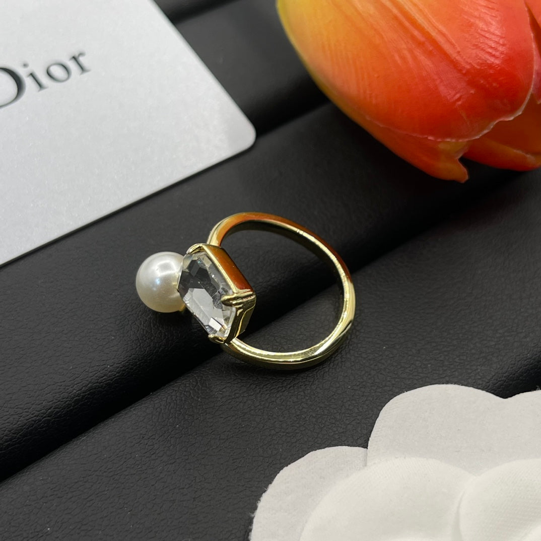 Luxury CD irregular opening ring