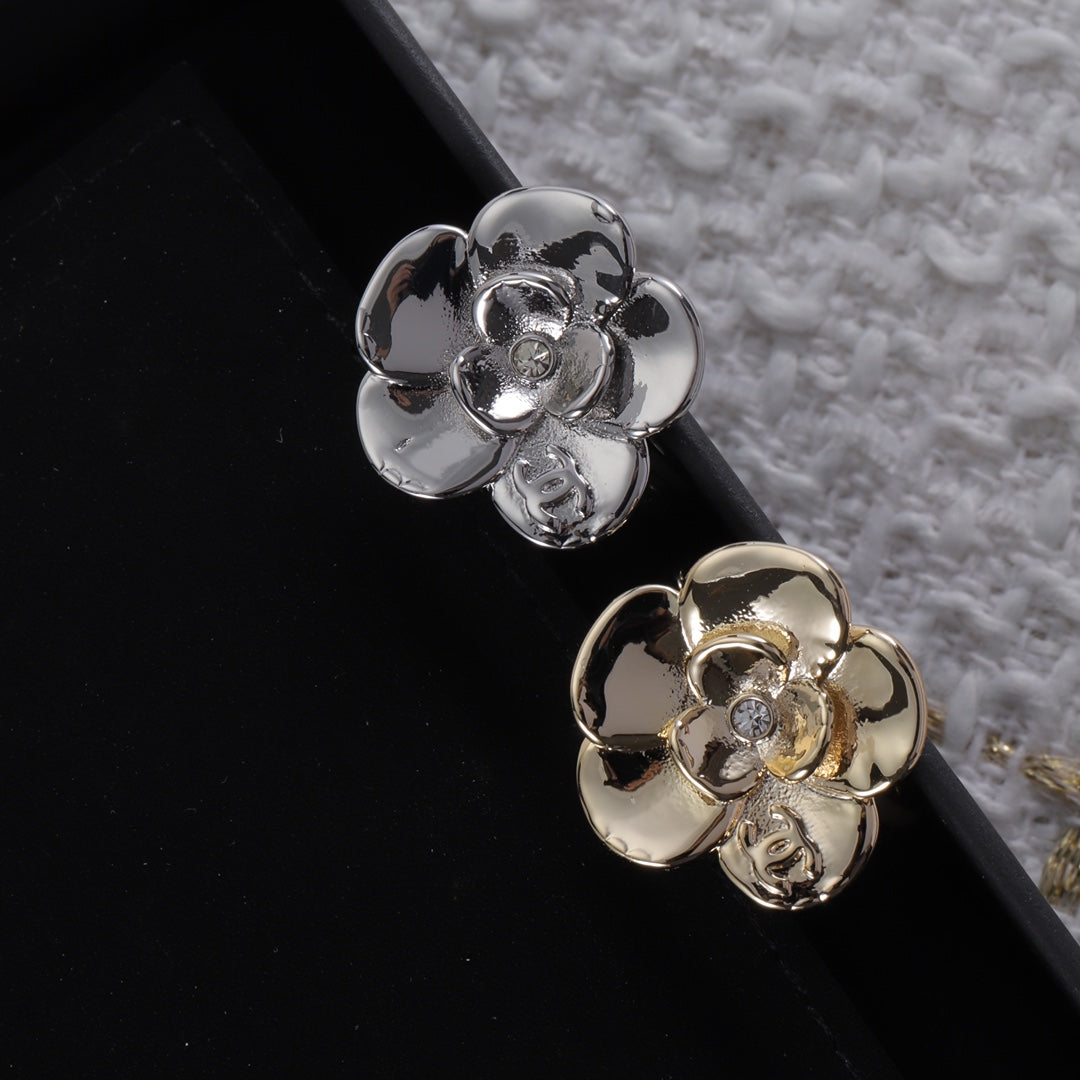 Fashion Camellia Open End Ring