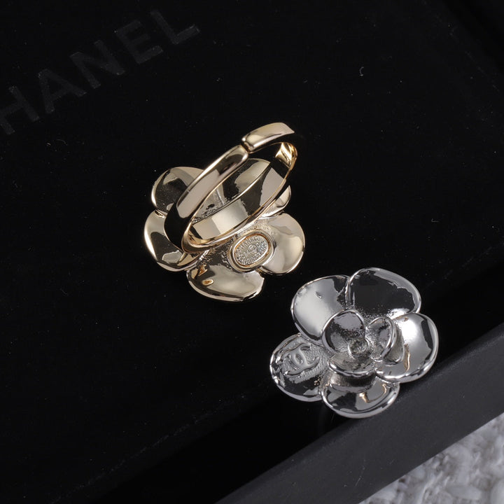Fashion Camellia Open End Ring