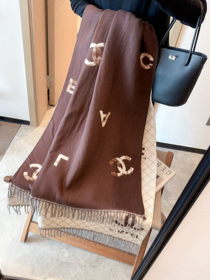 fashion CC letters double-sided two-color scarf