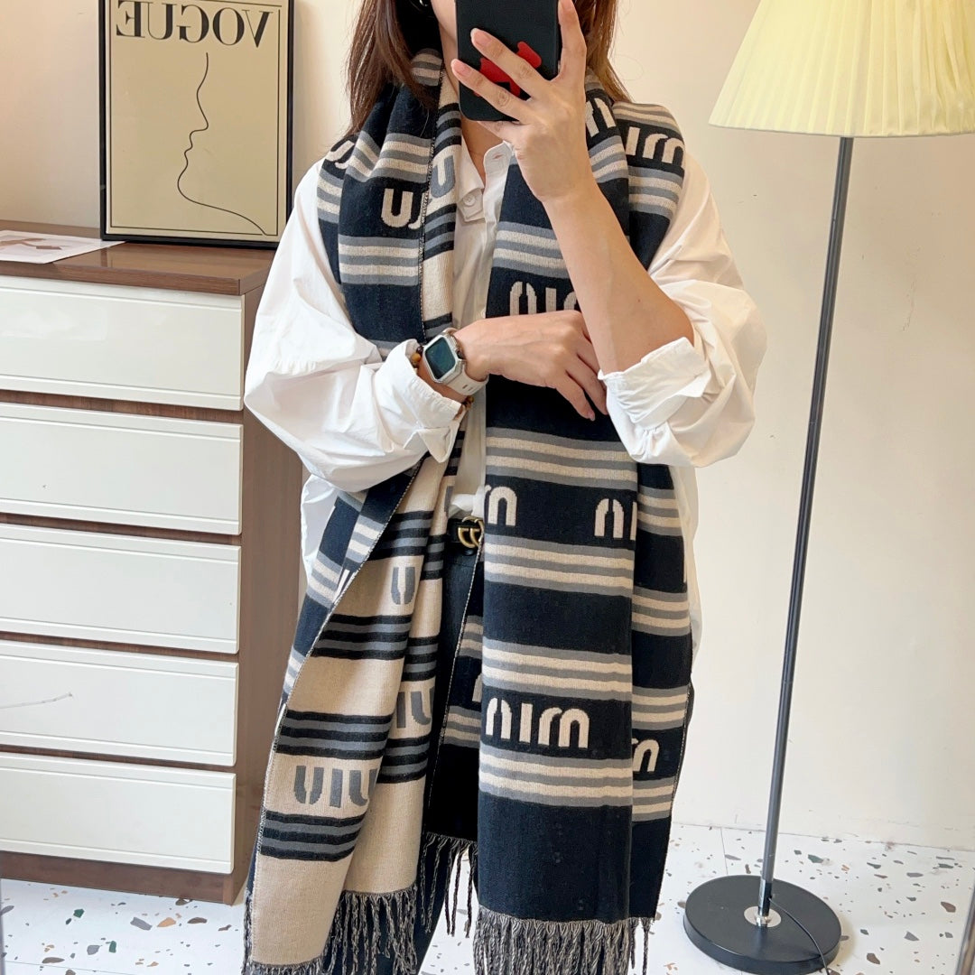 classic double-sided two-color autumn and winter scarf