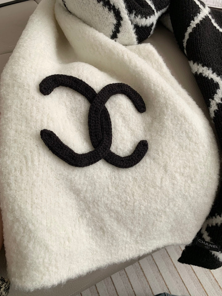 Premium 24b knitted scarf cashmere