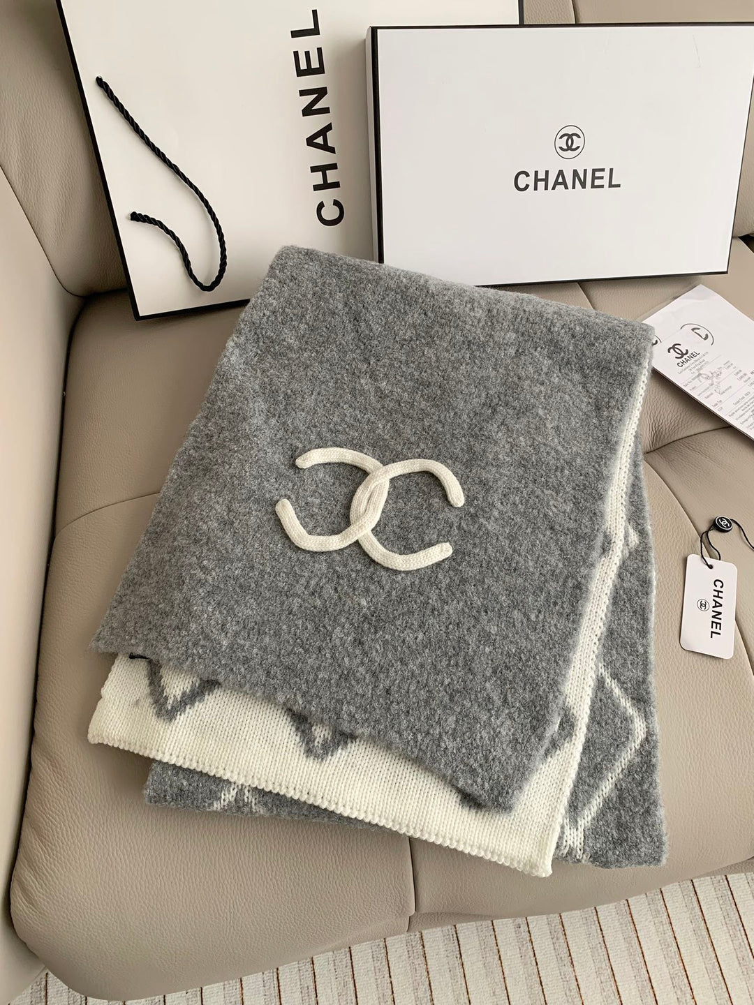Premium 24b knitted scarf cashmere