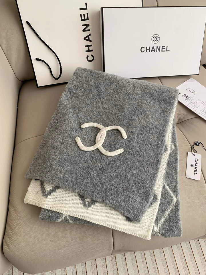 Premium 24b knitted scarf cashmere