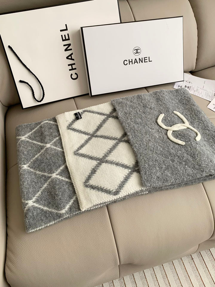 Premium 24b knitted scarf cashmere