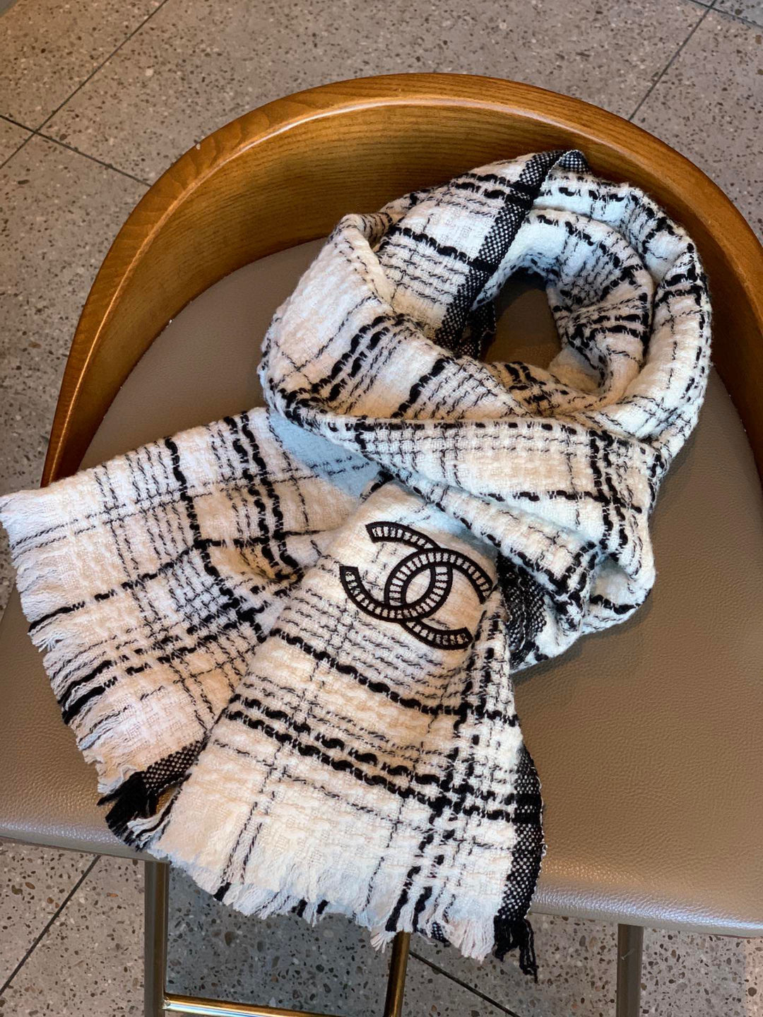 Fashion CC Knitting Plaid Shawl