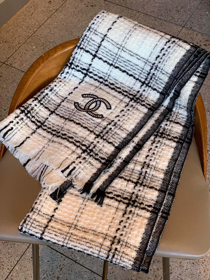 Fashion CC Knitting Plaid Shawl
