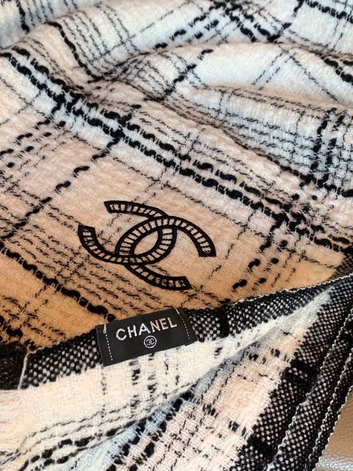 Fashion CC Knitting Plaid Shawl