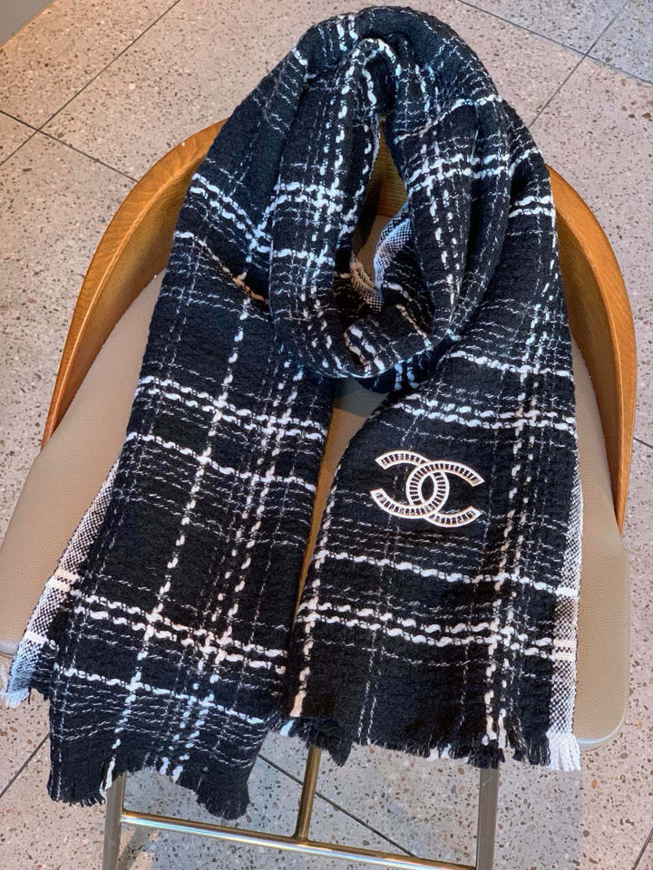 Fashion CC Knitting Plaid Shawl