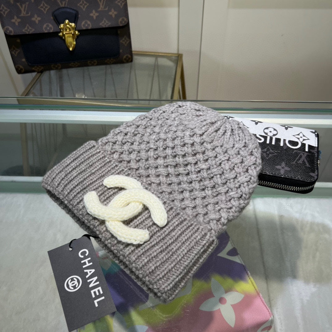 Fashion CC Breathable Knitted Wire Hat