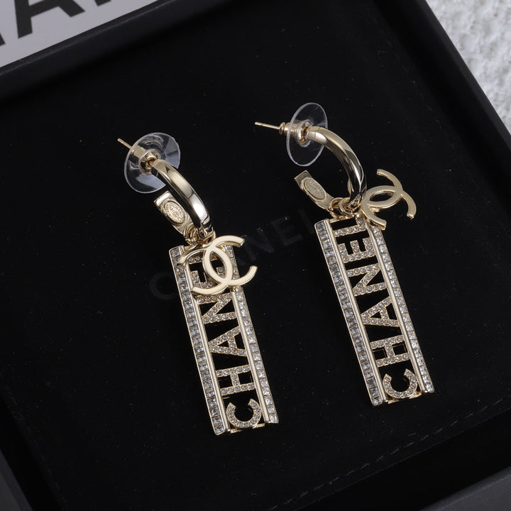 fashion CD letter hollow earrings