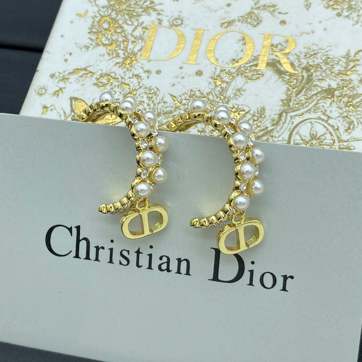 Fashion CD Pearl Earrings