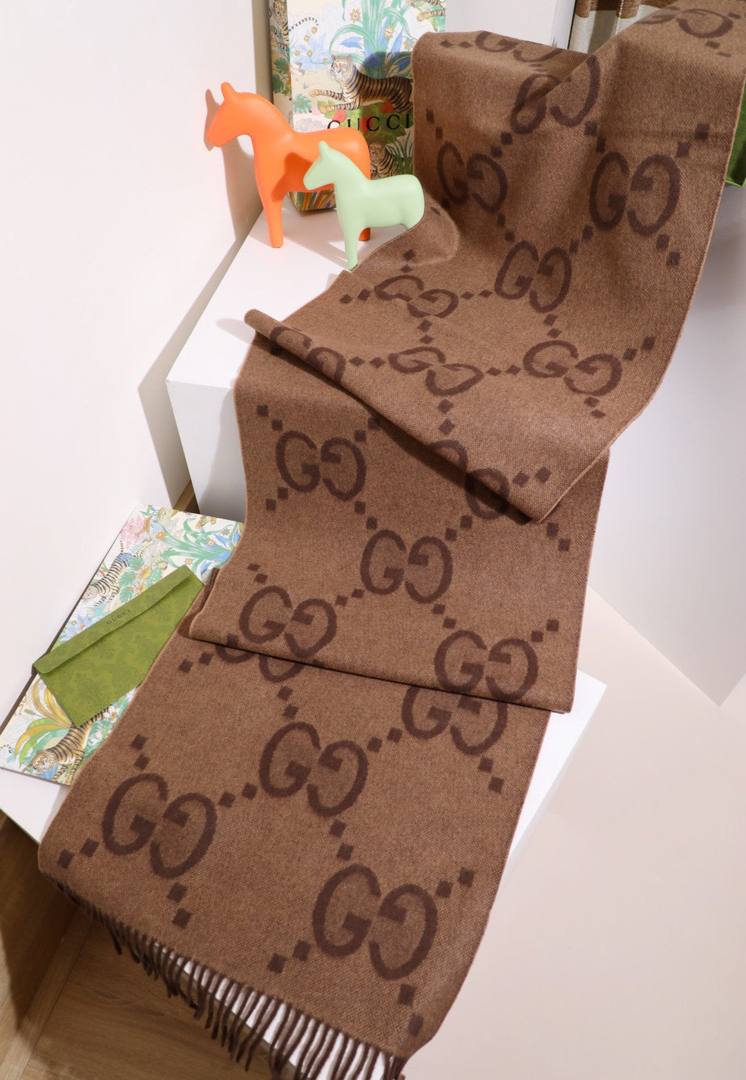 Classic GG double-sided jacquard tassel scarf