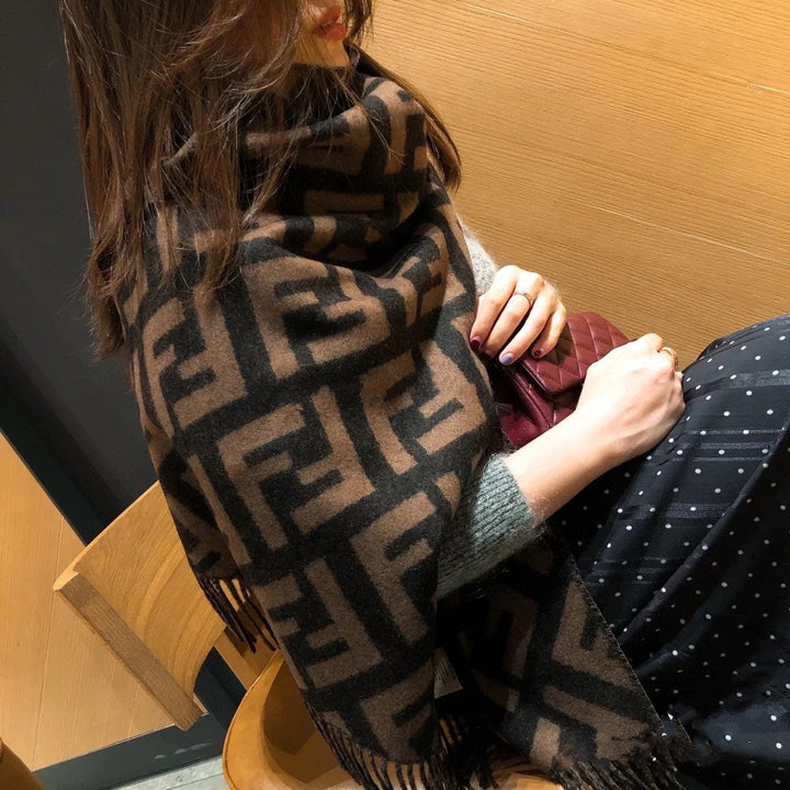 Classic FF Letters Jacquard Fringe Scarf