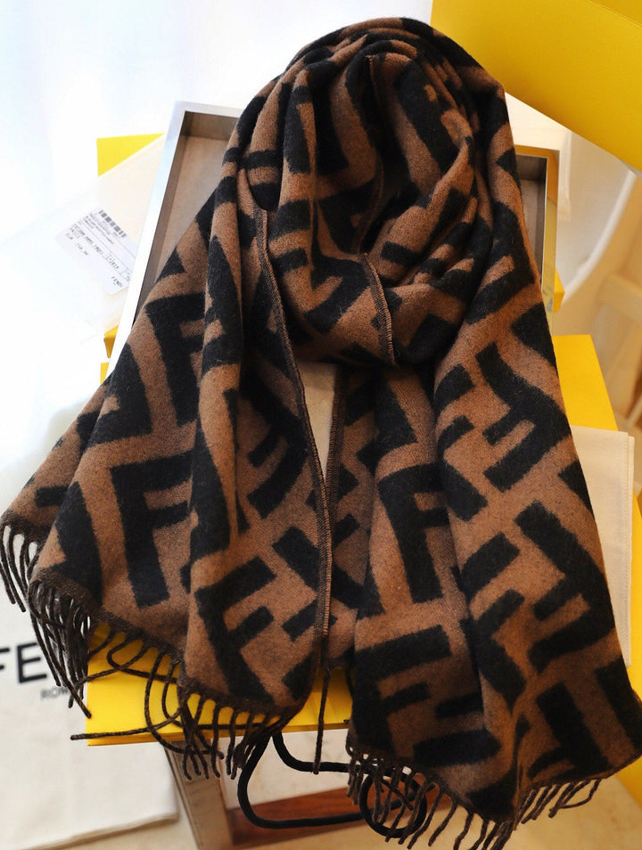 Classic FF Letters Jacquard Fringe Scarf