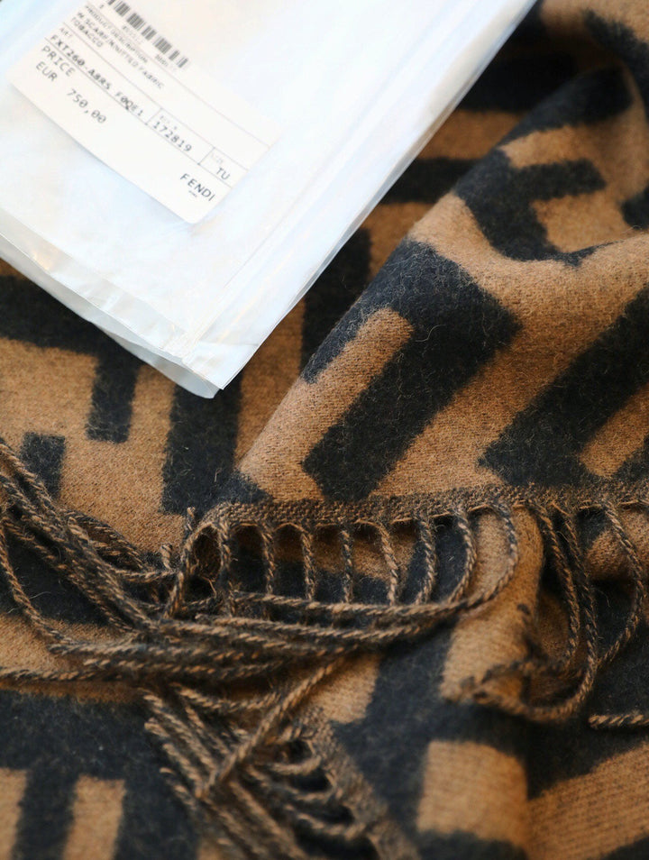 Classic FF Letters Jacquard Fringe Scarf