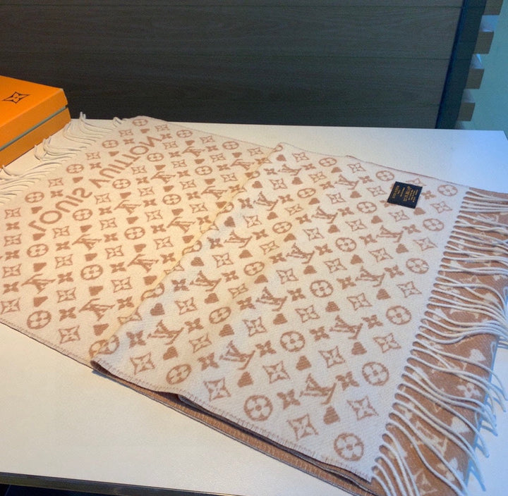 Classic Clover Limited Edition Series Cashmere Scarf