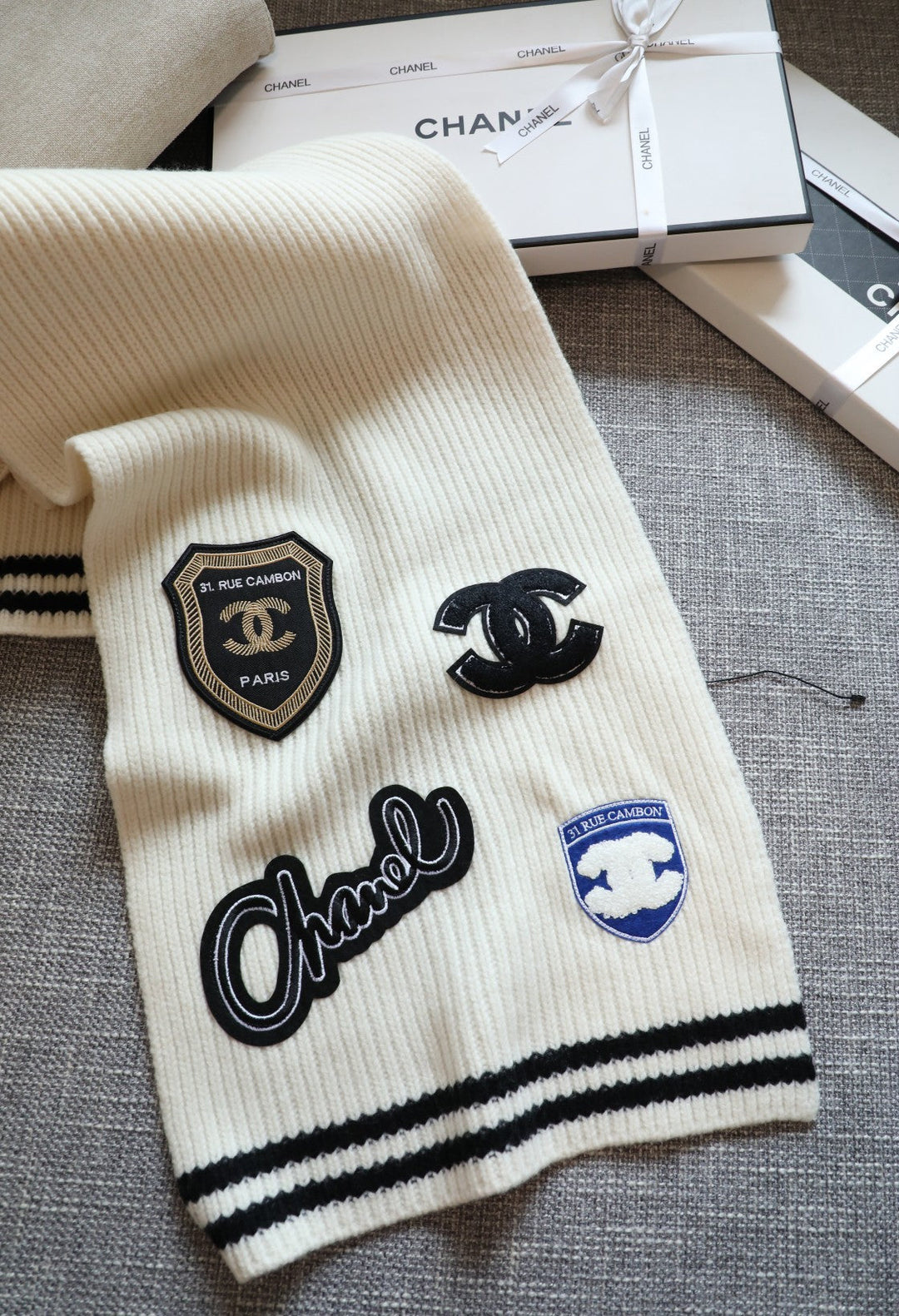 Fashion CC Stamp Knitted Scarf