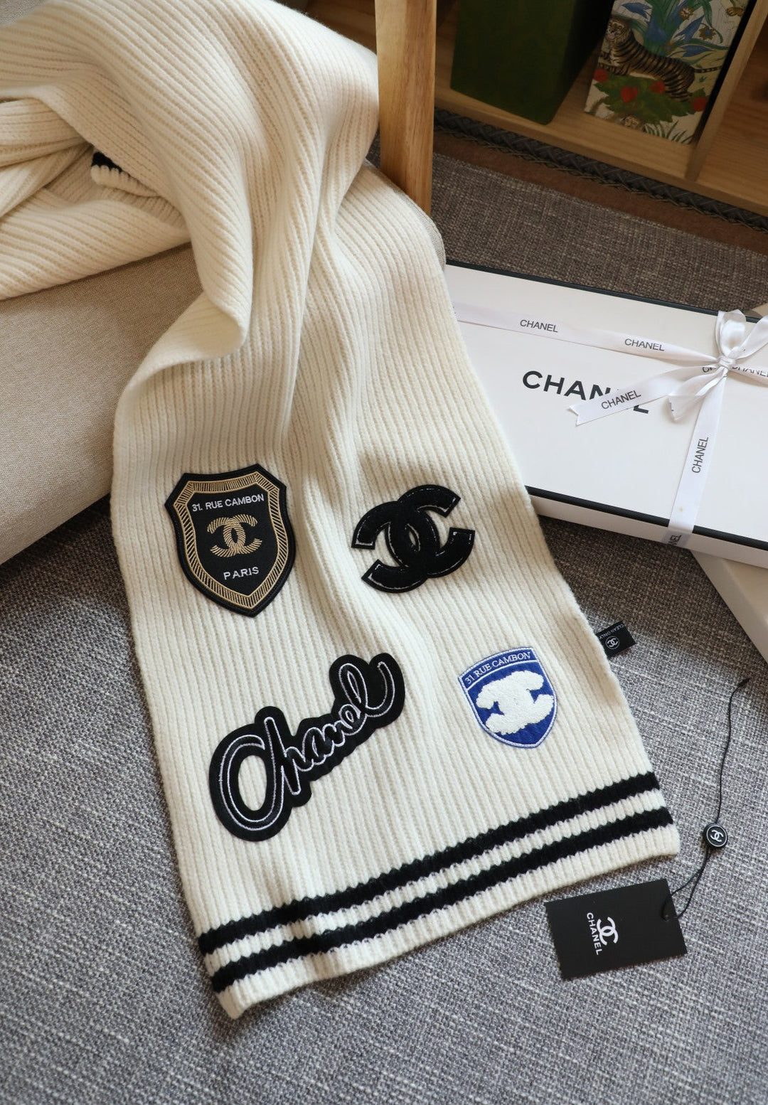 Fashion CC Stamp Knitted Scarf